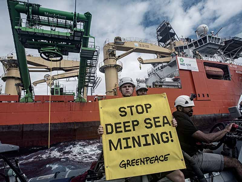 Greenpeace-Stop-Deep-Sea-Mining